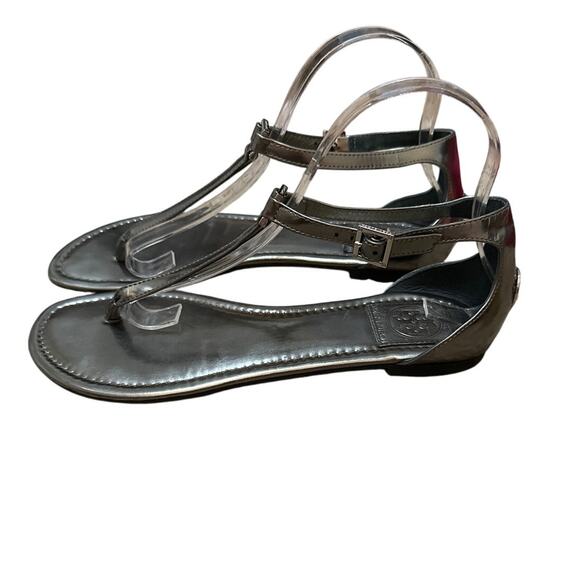 Tory Burch T Strap Sandals Silver Size 8.5 Heel Logo - Picture 1 of 7